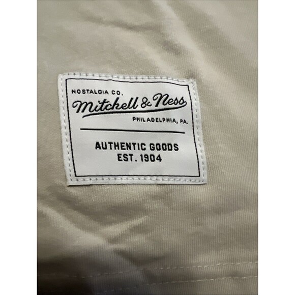 XLarge Mitchell & Ness Branded Script Mens T Shirt Boxy Fit Cream - Picture 2 of 10